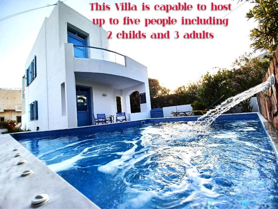 Located By The Sea One Beachfront Private Captain Lazaros Pool Villa With Loft In 750Sqm Spacious Private Plot-Jacuzzi-Sunrelax-Furnished Terace-Gazebo-Private Parking,Sleep 3 Adults And 2 Children, Just Steps From The Black Beach-Seaview Perissa  Luaran gambar