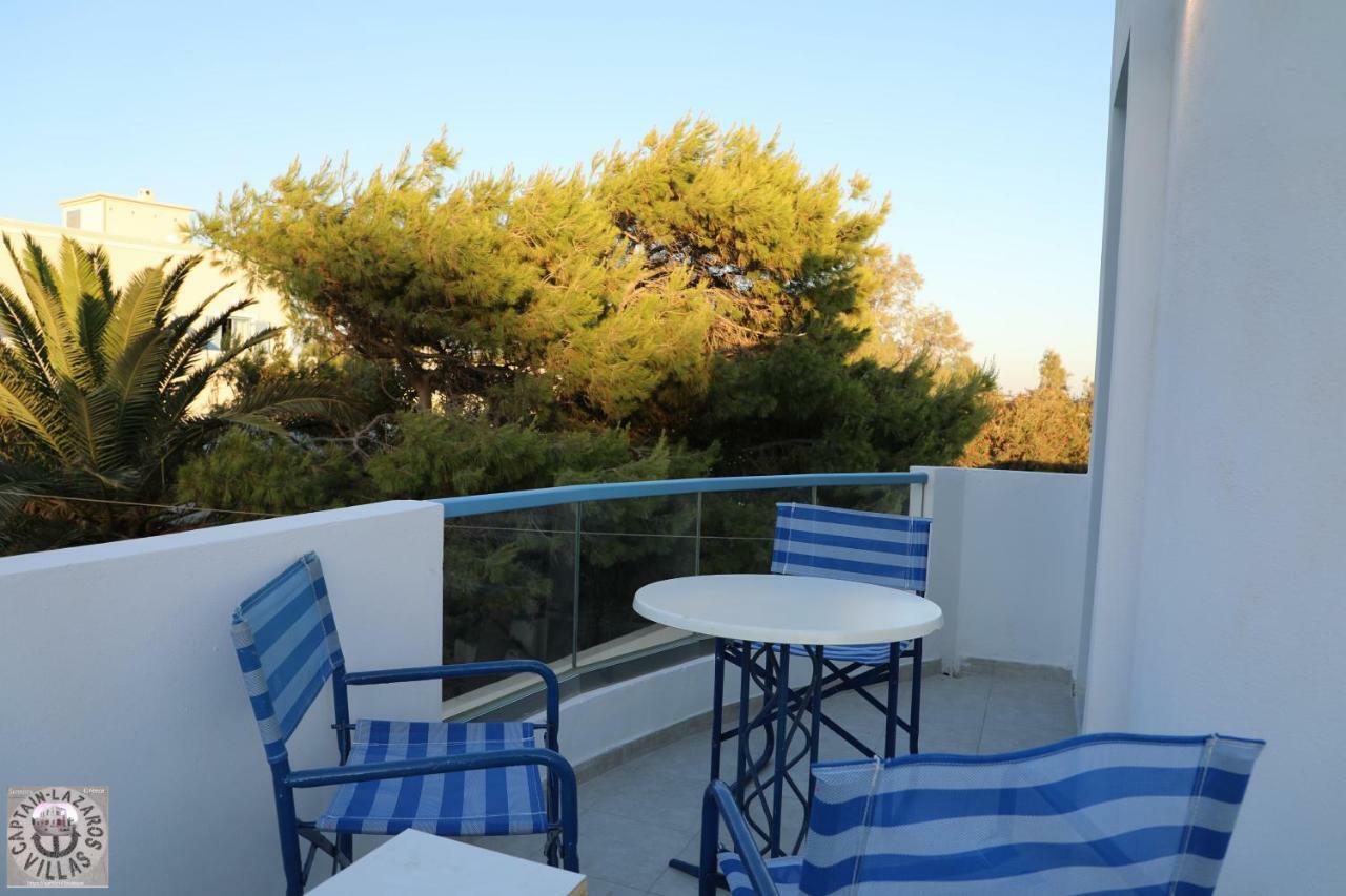 Located By The Sea One Beachfront Private Captain Lazaros Pool Villa With Loft In 750Sqm Spacious Private Plot-Jacuzzi-Sunrelax-Furnished Terace-Gazebo-Private Parking,Sleep 3 Adults And 2 Children, Just Steps From The Black Beach-Seaview Perissa  Luaran gambar