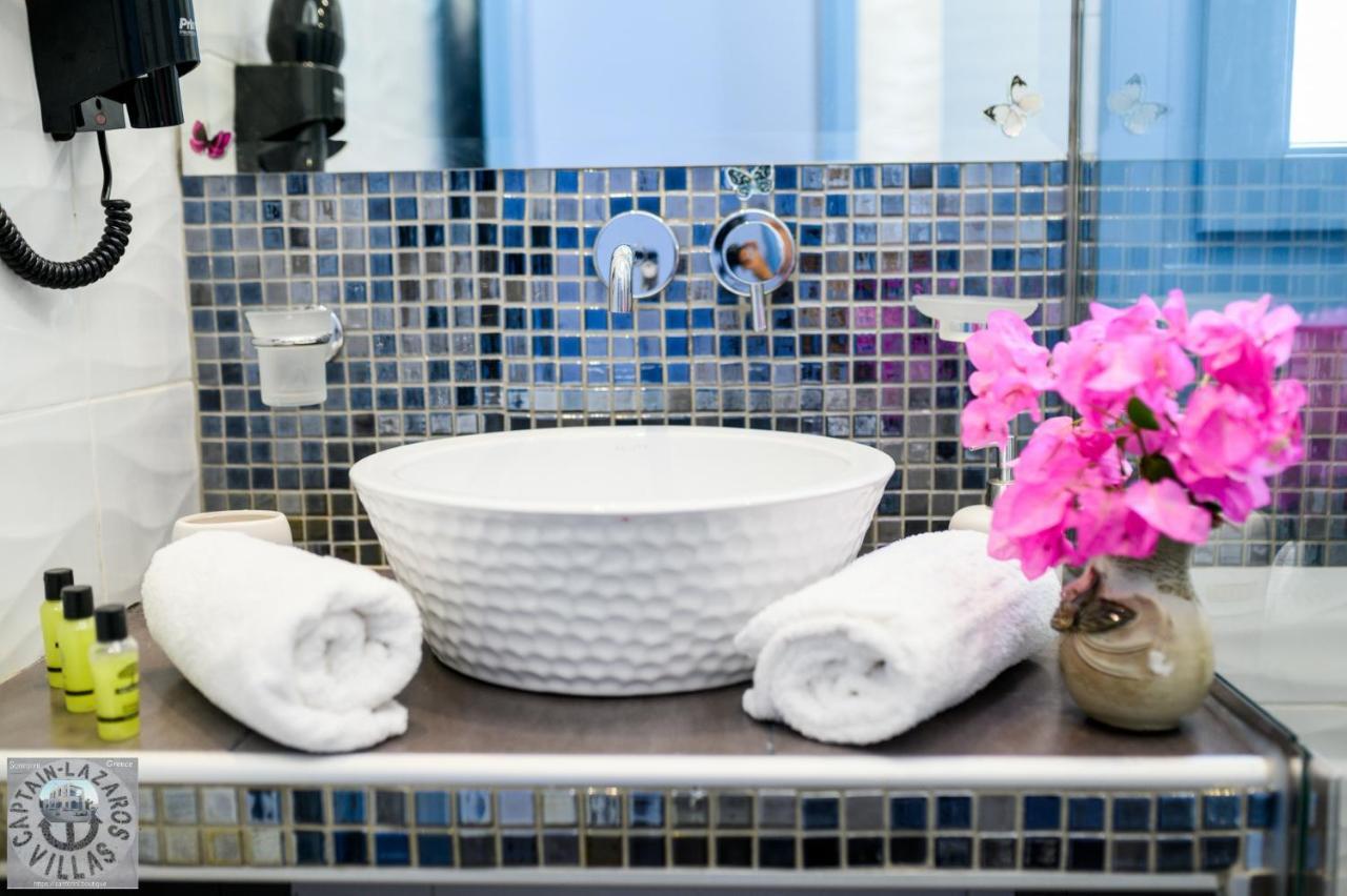 Located By The Sea One Beachfront Private Captain Lazaros Pool Villa With Loft In 750Sqm Spacious Private Plot-Jacuzzi-Sunrelax-Furnished Terace-Gazebo-Private Parking,Sleep 3 Adults And 2 Children, Just Steps From The Black Beach-Seaview Perissa  Luaran gambar